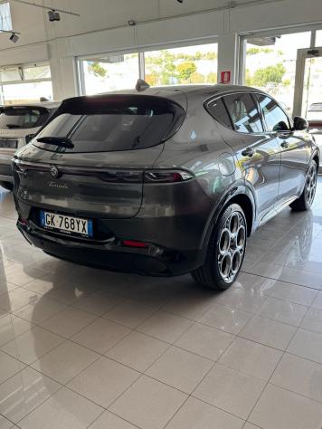 ALFA ROMEO TONALE 1.5 130 CV MHEV TCT7 FULL OPTIONAL - Foto 8