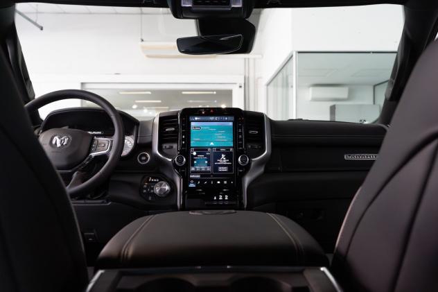 Dodge RAM NUOVO RAM 2025 LARAMIE SPORT 3.0L Twin-Turbo 420CV - Foto 10