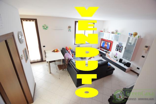 APPARTAMENTO di 2 vani e di 80 mq (CAVENAGO DI BRIANZA) rif. IGC 2 LOCALI CAVENAGO