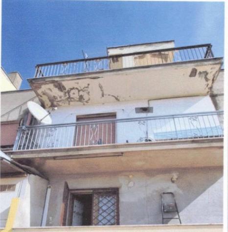 Immobile in asta di 91 m², box auto in vendita a Nettuno - Foto 2