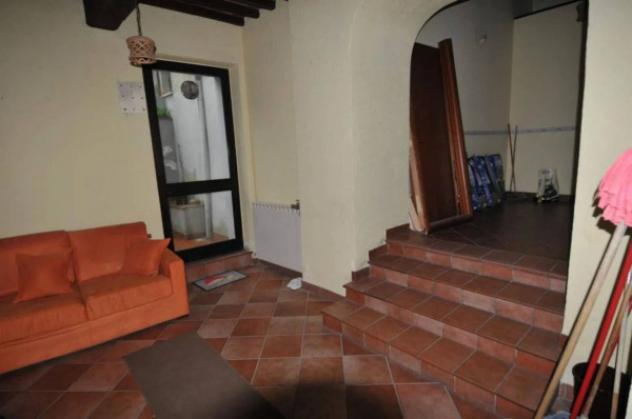 Immobile in asta di 196 m² con più di 5 locali in vendita a Perugia - Foto 2