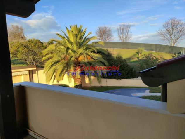 VILLA INDIPENDENTE CON AMPIO GIARDINO - Foto 7