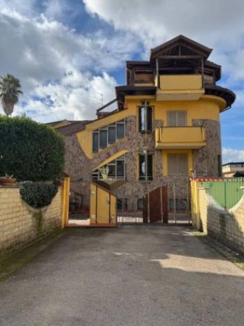 Immobile in asta di 381 m² in vendita a Villaricca - Foto 2