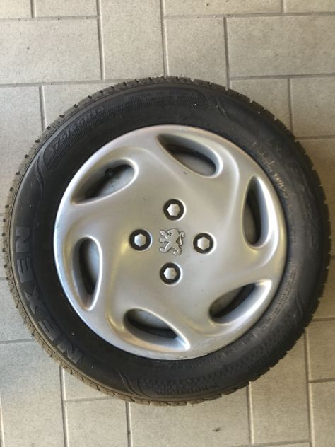 Vendo 2 gomme nuove 4 stagioni 175/65/R-14 - di ottima quality - Foto 6