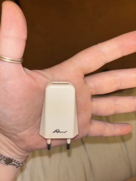 PRESA/CARICATORE DA MURO USB COME NUOVO PER SMARTPHONE E FOTOCAMERE E TABLET - Foto 6