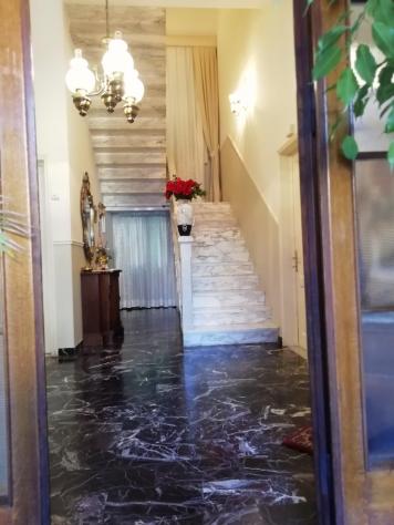 intera palazzina in vendita ad Empoli