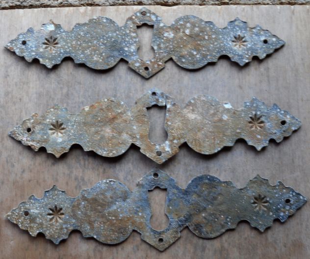 3 PIASTRINE CON BOCCHETTA IN FERRO - - Foto 2