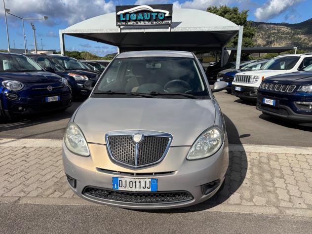 Lancia Ypsilon 1.2 Argento - Foto 3