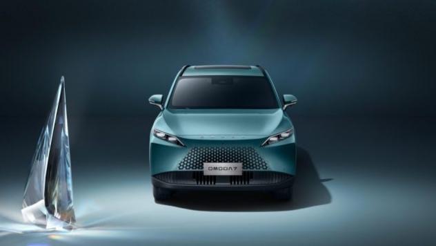 OMODA 7 SHS-P 1.5 SHS-P plug-in Hybrid Premium rif. 24169149 - Foto 3