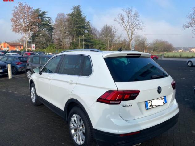 VOLKSWAGEN Tiguan 2.0 TDI SCR DSG Business BlueMotion Technology rif. 24077808 - Foto 3