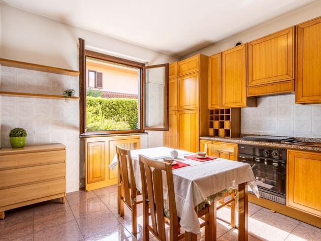 Porzione di bifamigliare con giardino a Casatenovo - Foto 4