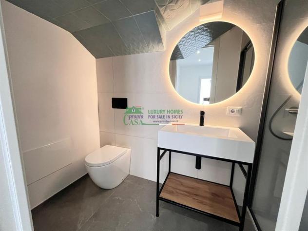 RIF: 2713 - Eleganza Contemporanea con Piscina Privata nel Cuore di Comiso - Foto 11