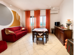 Appartamento in vendita a Lajatico 97 mq  Rif: 1423172