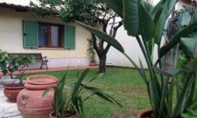 Villetta bifamiliare in vendita a Marina di Massa - Massa 100 mq Rif: 576228 - Foto 2