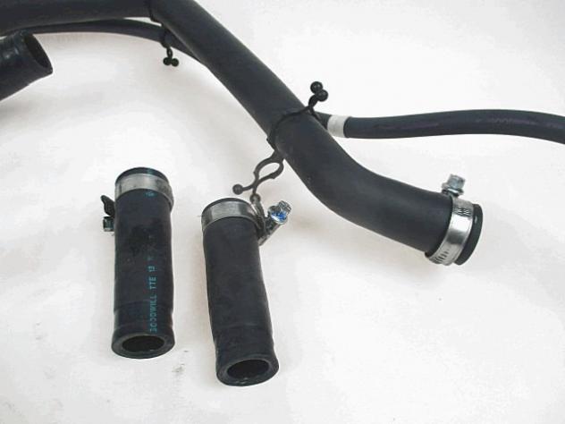 SET TUBAZIONE ACQUA YAMAHA X-MAX 400 2013 - 2016 1SDE24830000 1SDE24810000 1SDE24770000 WATER HOSES - Foto 2