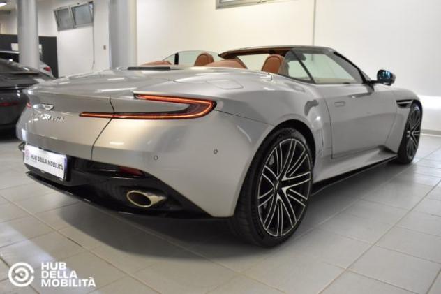 ASTON MARTIN DB12 V8 Volante Q rif. 23780409 - Foto 9