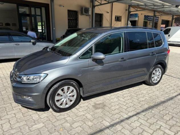 VOLKSWAGEN Touran 2.0 TDI 150 CV SCR DSG ExecutiIve 7 POSTI rif. 22871371 - Foto 2