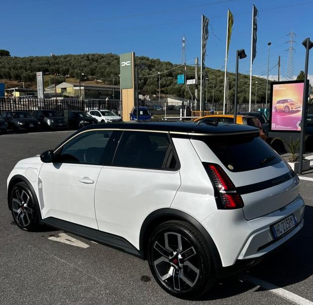 Renault 5 E-Tech Electric 40 KWH techno 120 cv urban range - Foto 3