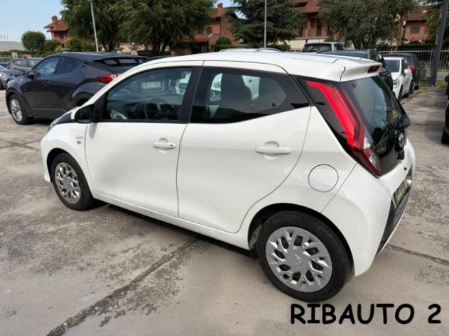 TOYOTA Aygo 1.0 VVT-i 69 CV 5 porte x-business rif. 23904512 - Foto 8