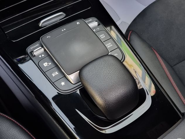 Mercedes CLA 220d Automatic Premium Plus PackAMG Tetto/Cerchi19 - Foto 10