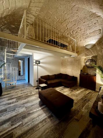 Appartamento di 110 m² con 2 locali in vendita a Triggiano