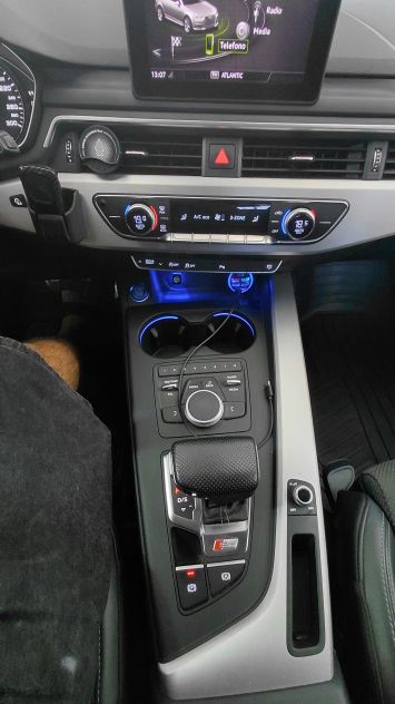 VENDO AUDI A4 AVANT 2.0 TDI 150CV S LINE S-TRONIC - Foto 7
