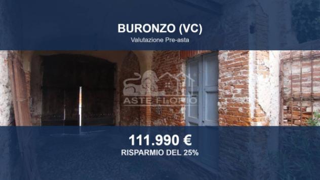 Immobile in asta di 251 m² in vendita a Buronzo