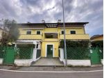 Villetta a schiera in affitto a Marina di Massa - Massa 75 mq  Rif: 1302484