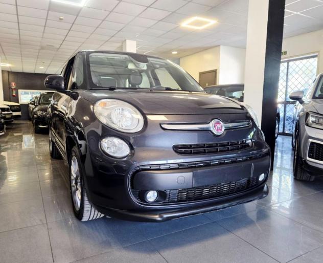 FIAT - 500 L - 1.6 Multijet 105 CV Panoramic Edition Grigio Moda - Foto 3