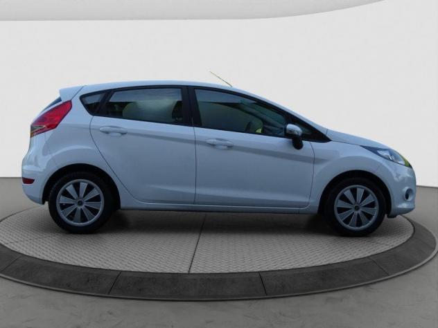 Ford Fiesta Fiesta 1.4 5 porte Bz.- GPL Titanium - Foto 6