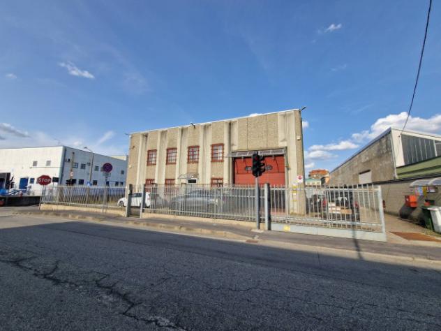 Immobile di 1250 m² con più di 5 locali in vendita a Baranzate - Foto 3