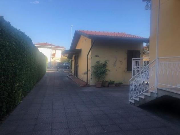 Villetta bifamiliare in vendita a Marina di Massa - Massa 190 mq Rif: 1212898 - Foto 6