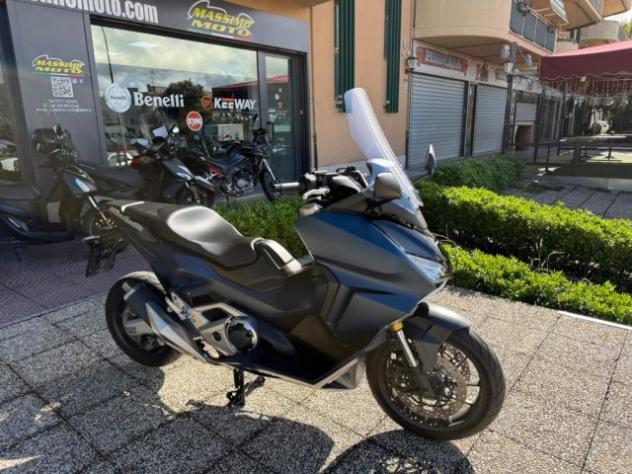 HONDA Forza 750 TUTTO INCLUSO ANCHE PASSAGGIO! MINI RATE rif. 24230077 - Foto 4