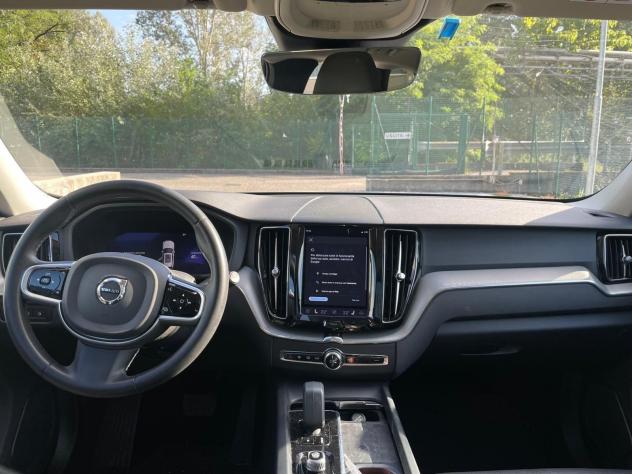 Volvo XC60 Recharge T6 Plug-in AWD autom. Plus Dark - Foto 6