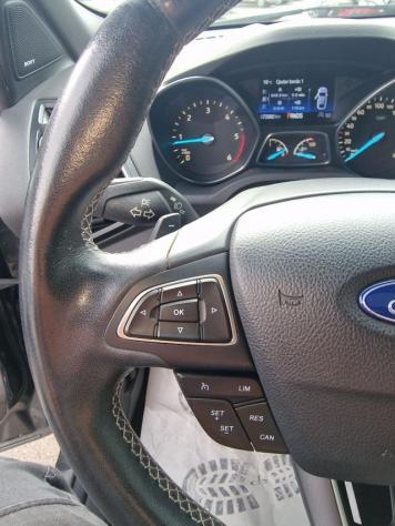 FORD Kuga 2.0 TDCI 150 CV S&S 4WD Powershift ST-Line rif. 22841678 - Foto 9