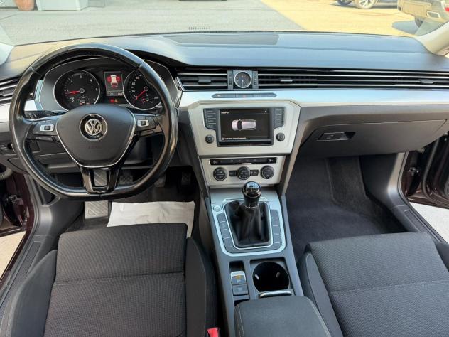 Volkswagen Passat Variant 1.6 TDI 120CV Business - Foto 8