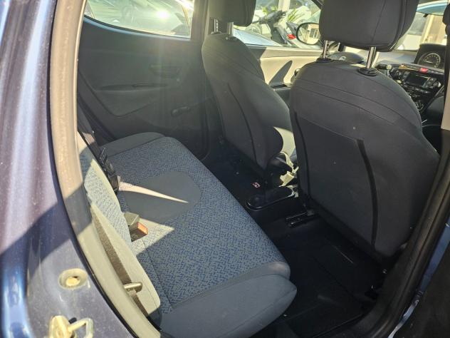 Lancia Ypsilon 1.0 70cv HYBRID 03/2022 - Foto 10