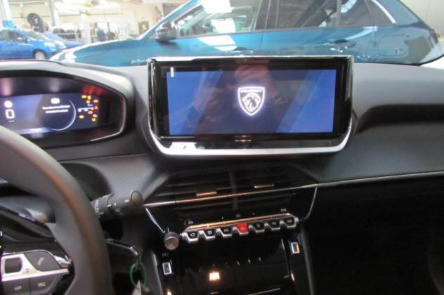 PEUGEOT 208 1.2 PureTech 100 Stop&Start 5 porte Allure KM.ZERO rif. 23949213 - Foto 8