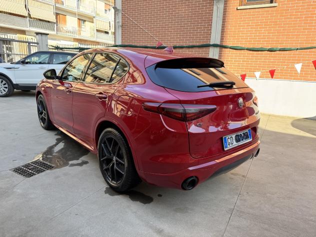 Alfa Romeo Stelvio 2.2 Turbodiesel 210 CV AT8 Q4 Veloce - Foto 4