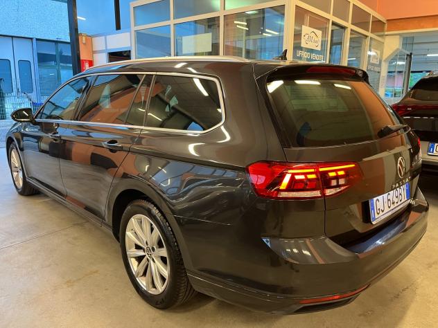 Volkswagen Passat Variant 2.0 TDI SCR EVO DSG - Foto 7