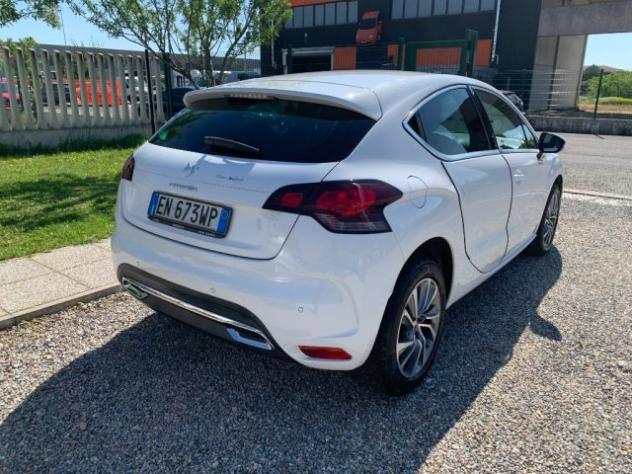 DS AUTOMOBILES DS 4 1.6 e-HDi 110 airdream Chic rif. 23642695 - Foto 5