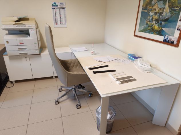 ARREDAMENTO UFFICIO DI DESIGN  VENDITA - Foto 6