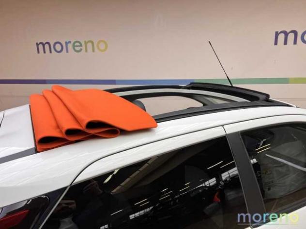TOYOTA Aygo 1.0 72 CV x-wave Orange rif. 18928154 - Foto 6