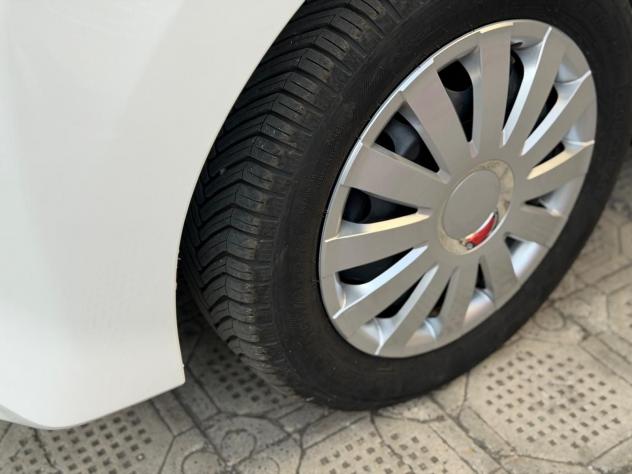 Toyota Aygo 1.0 VVT-i x-clusiv - Foto 7