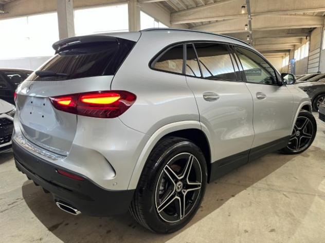 MERCEDES-BENZ GLA 200 Autom. AMG Line Premium Plus Pack Night/"19/Navig. rif. 23932246 - Foto 5
