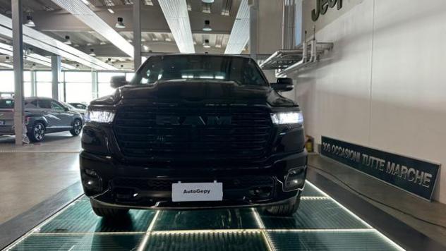RAM 1500 NEW LARAMIE NIGHT PREMIUM 3.0L 420CV rif. 21526672 - Foto 2