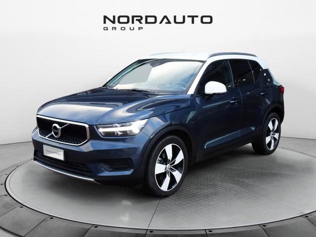 Volvo XC40 (2017--) B4 AWD Geartronic Momentum