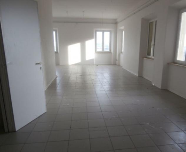 Immobile in asta di 598 m² con più di 5 locali in vendita a Massa Fermana - Foto 6