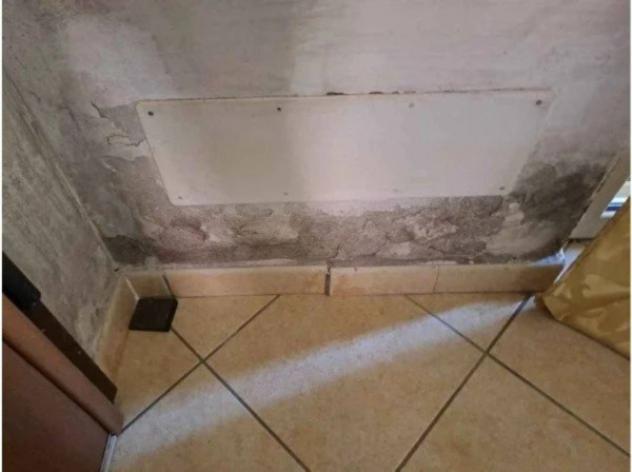 Immobile in asta di 181 m², box auto in vendita a Latina - Foto 14