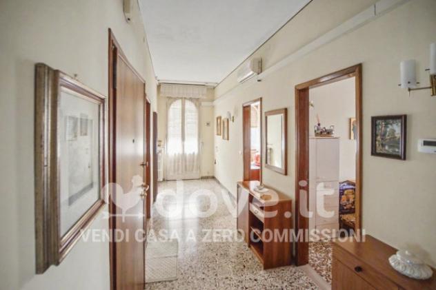 Appartamento di 135 m² con 4 locali e box auto in vendita a Modena - Foto 9